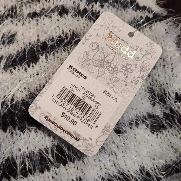 MUdd brand zebra sweater - Picture 2 of 2